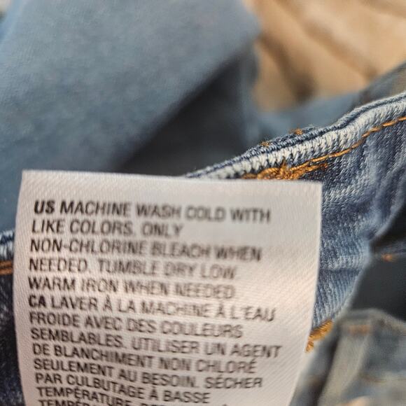 NWOT INC High Rise Tapered Leg Boyfriend Jeans Sz 4 - Picture 9 of 11